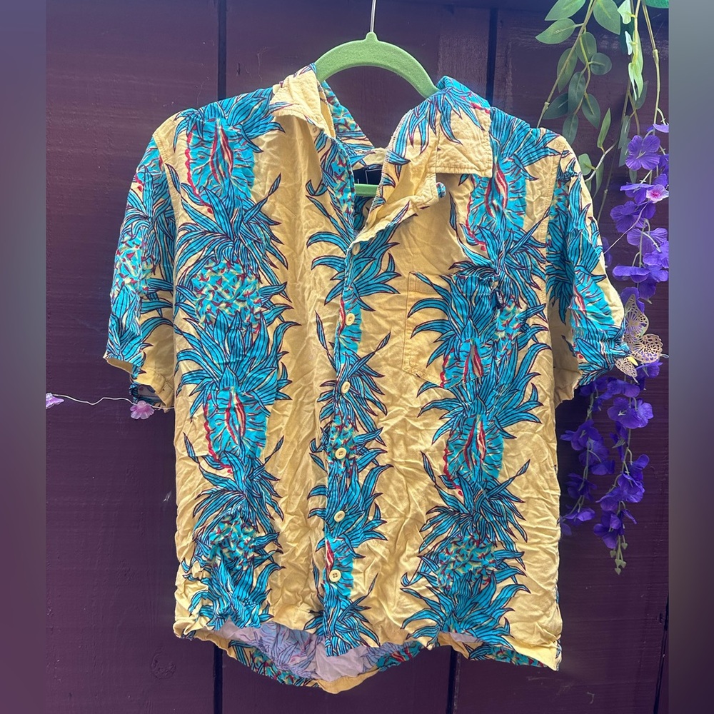 Lost Brand Pineapple Shirt